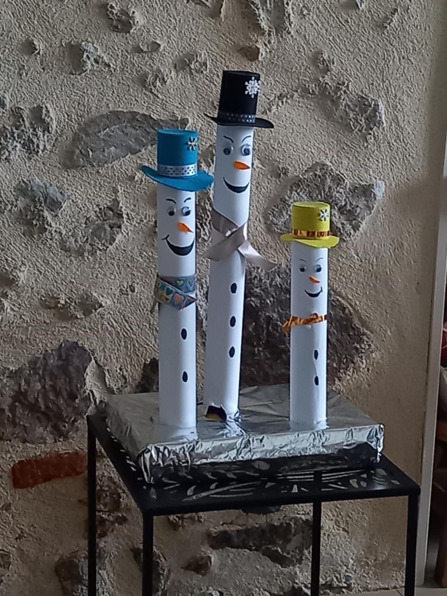 Gite La Petite Maison Montournais Екстериор снимка